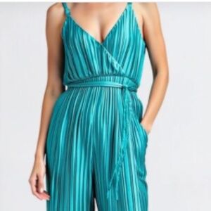 Teal Green Pleated Jumpsuit – Size Medium